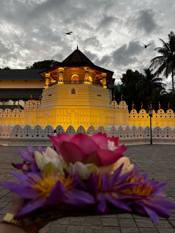 Temple of the Sacred Tooth Relic (Sri Dalada Maligawa)